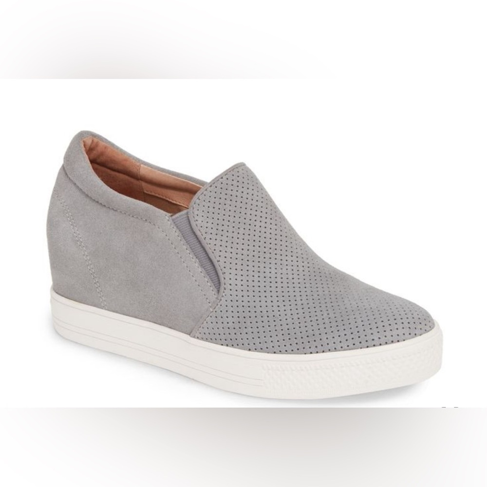 Caslon, New, Wedge Tennis Shoe, Suede, Light Grey, size 8.5M